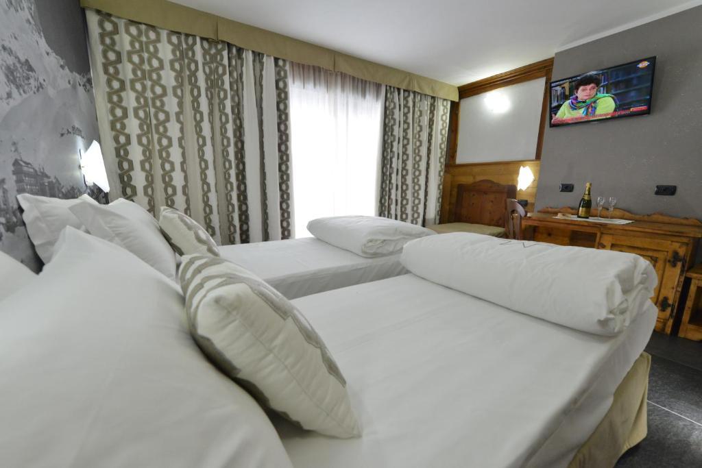 Mollino Rooms Breuil-Cervinia Ngoại thất bức ảnh